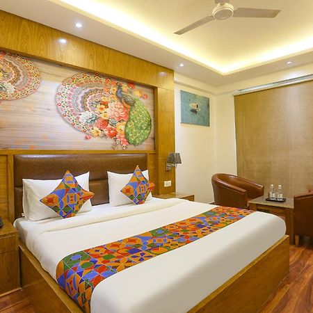 Fabhotel Prime Star 17 - Nr Yashobhoomi Convention Centre Delhi  Exterior foto