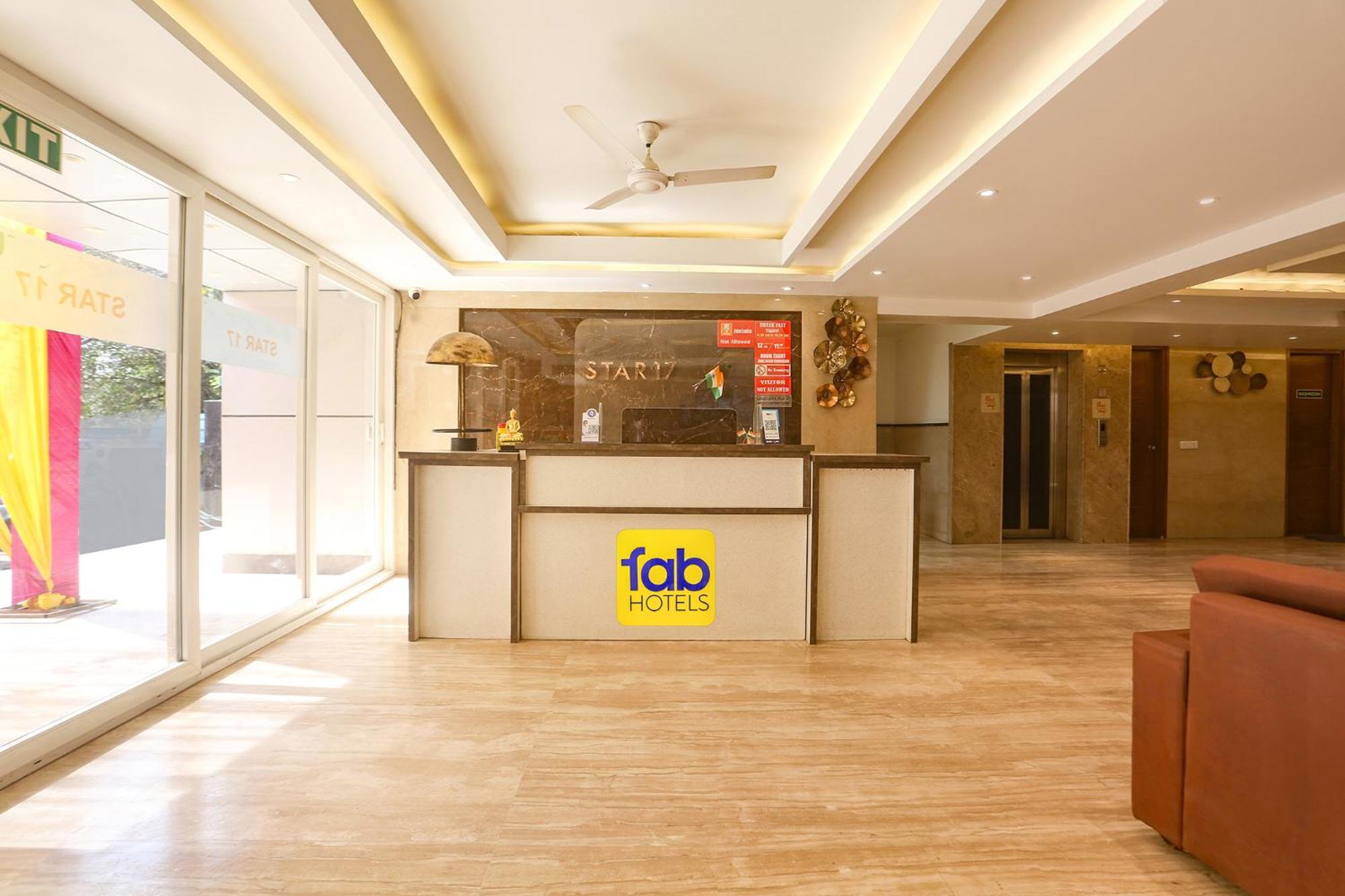 Fabhotel Prime Star 17 - Nr Yashobhoomi Convention Centre Delhi  Exterior foto
